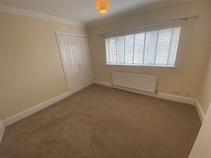 2 Bedroom Semi-Detached House For Sale In Seaburn View, New Hartley, Whitley Bay, NE25