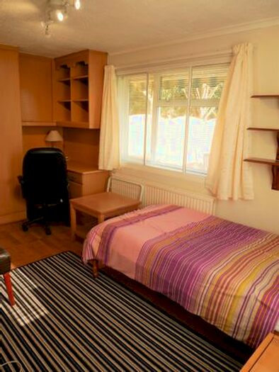 Studio To Rent In Naseby Close, Isleworth, TW7