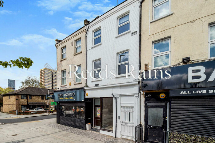 3 Bedroom Apartment To Rent In Leytonstone Road, London, E15