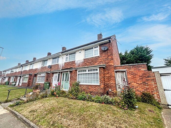 3 Bedroom Terraced House For Sale In Ramsbury Avenue, Stockton-On-Tees, TS19