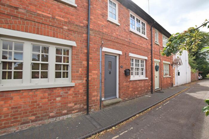 2 Bedroom Terraced House To Rent In Mill Street, Newport Pagnell, MK16