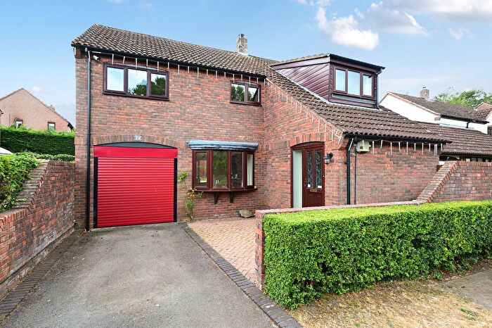 4 Bedroom Detached House For Sale In Crofters Meadow, Lychpit, RG24