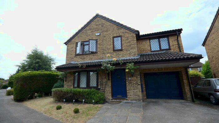 4 Bedroom Detached House To Rent In Marefield, Lower Earley, RG6