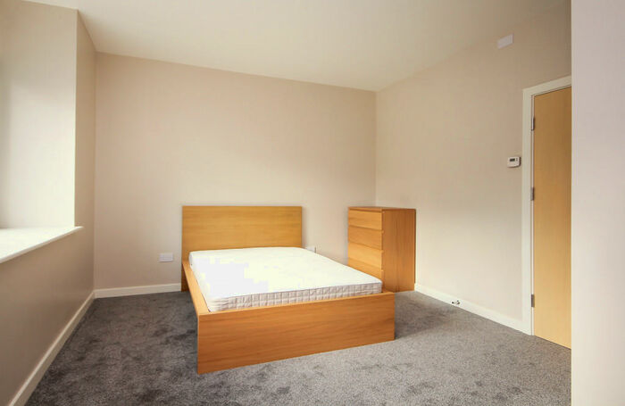 7 Bedroom House To Rent In Well Meadow Drive, Sheffield, Sheffield, S3