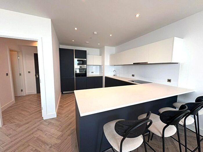 2 Bedroom Flat To Rent In Bankside Boulevard, Salford, Greater Manchester, M3