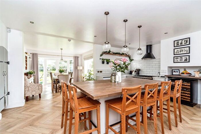 5 Bedroom Detached House For Sale In Day's Lane, Biddenham, Bedford, Bedfordshire, MK40