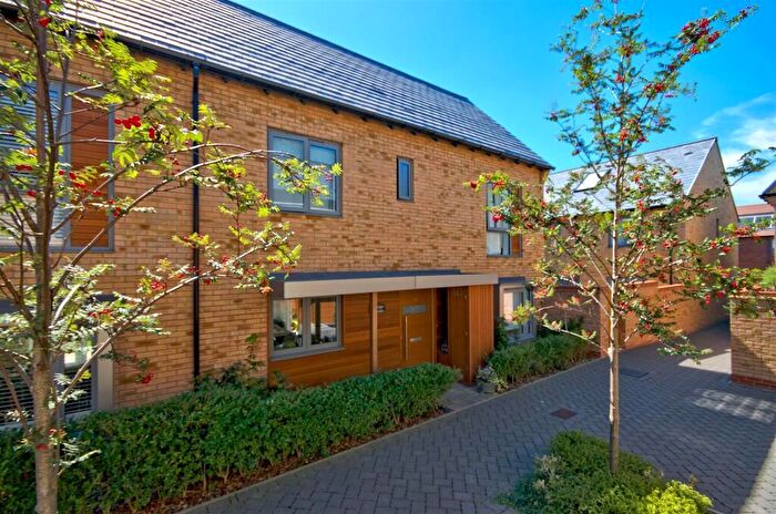 3 Bedroom Semi-Detached House To Rent In Forty Acre Road, Trumpington, CB2