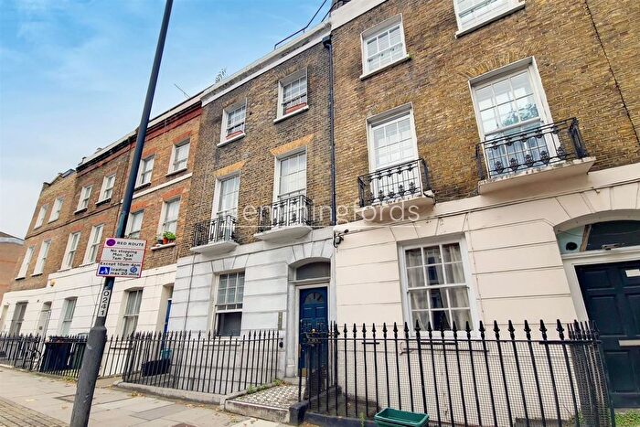 1 Bedroom Flat For Sale In Swinton Street, Kings Cross, WC1X
