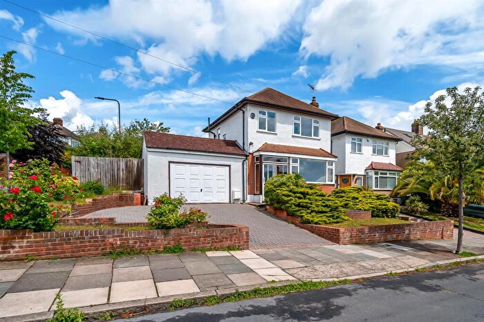 3 Bedroom Detached House To Rent In Arbroath Road, London, SE9