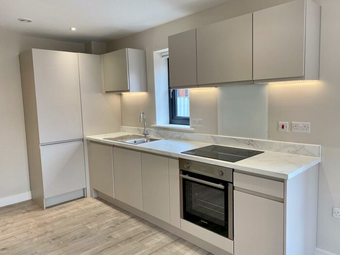 2 Bedroom Apartment To Rent In Cross Green Lane, Cross Green, Leeds, LS9
