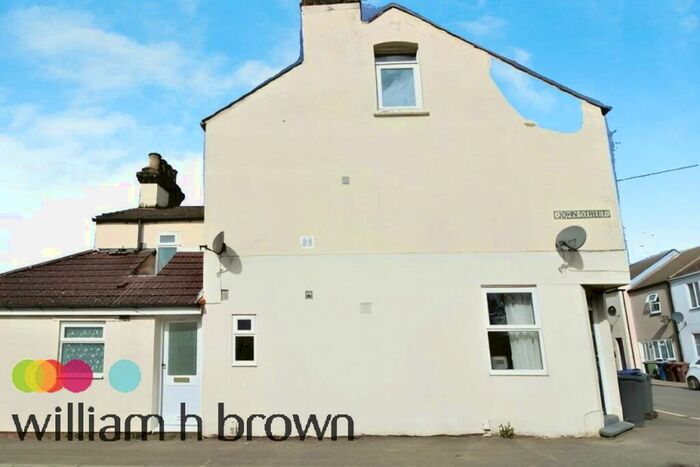 1 Bedroom Property To Rent In William Street, Grays, RM17