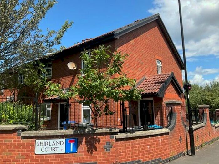 2 Bedroom Flat To Rent In Shirland Lane, Sheffield, S9