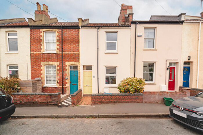 2 Bedroom Terraced House For Sale In Beaufort Street, Bedminster, Bristol, BS3