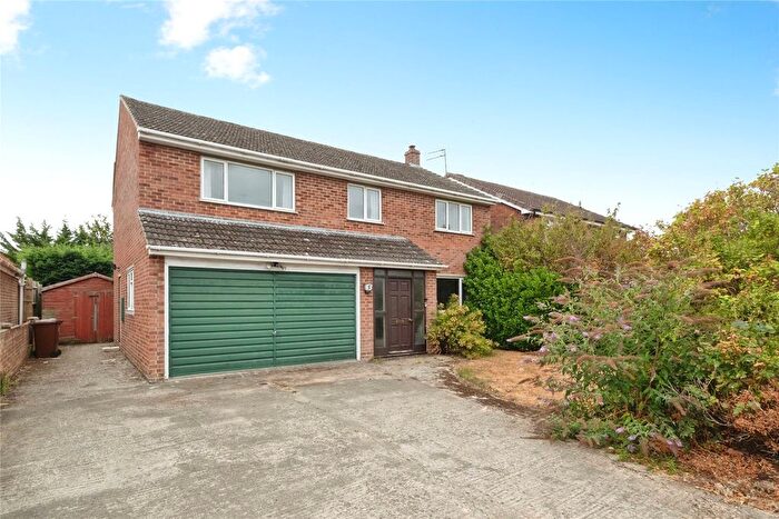 4 Bedroom Detached House For Sale In Anson Way, Bicester, Oxfordshire, OX26