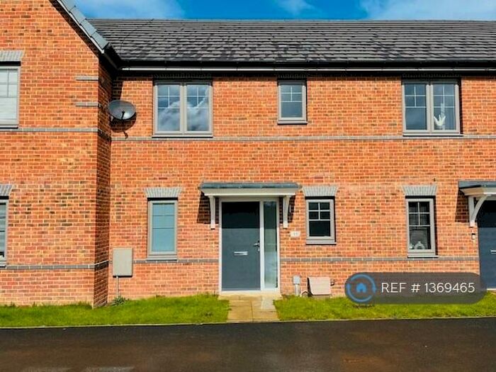 3 Bedroom Terraced House To Rent In Primrose Court, Carlton-In-Lindrick, Worksop, S81