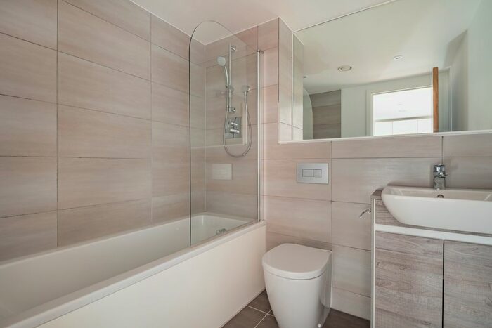 1 Bedroom Flat To Rent In The Lansdowne, Hagley Road, Birmingham, B16