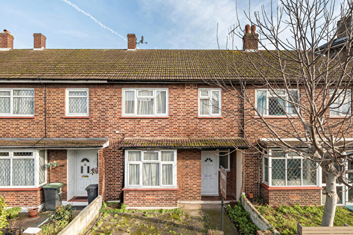 3 Bedroom Terraced House For Sale In Clarendon Rise, London, SE13