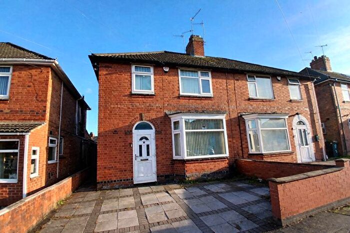 3 Bedroom Semi Detached House For Sale In Norwood Road, Evington, LE5