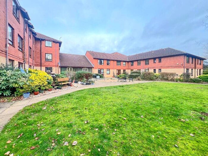 1 Bedroom Apartment For Sale In Eastfield Road, Peterborough, PE1