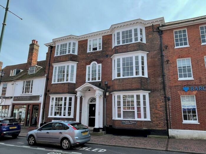 1 Bedroom Apartment To Rent In High Street, Sittingbourne, ME10