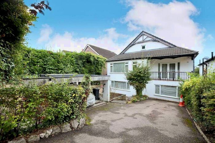 5 Bedroom Detached House To Rent In Manor Road, Chigwell, IG7