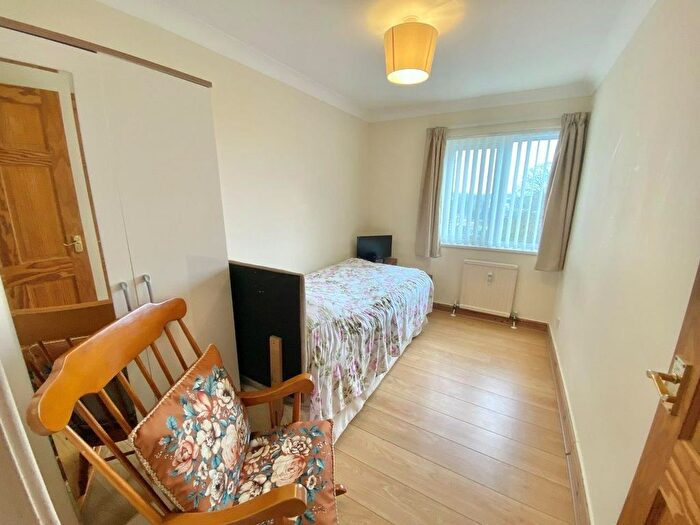 1 Bedroom Flat For Sale In Lucerne, Lower Warberry Road, Torquay, TQ1