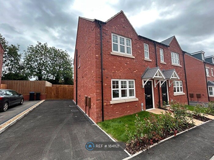 3 Bedroom Semi-Detached House To Rent In St Philips Close, Ratby, LE6