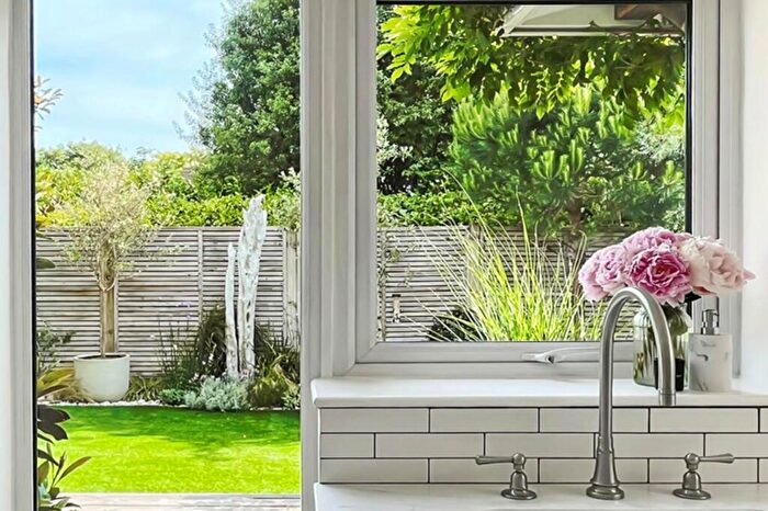 3 Bedroom Detached House For Sale In Pevensey Road, Worthing, West Sussex, BN11