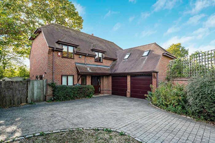 5 Bedroom Detached House For Sale In Mill Lane, Benson, Wallingford, OX10