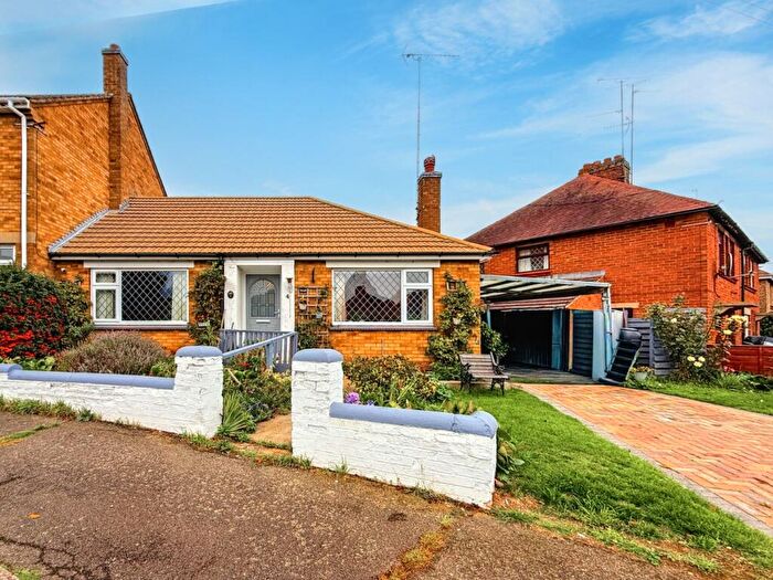 2 Bedroom Semi-Detached Bungalow For Sale In Denny Crescent, Daventry, NN11