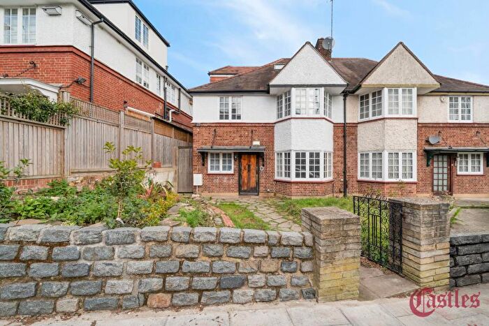 5 Bedroom Terraced House To Rent In Wolseley Road, Crouch End, N8
