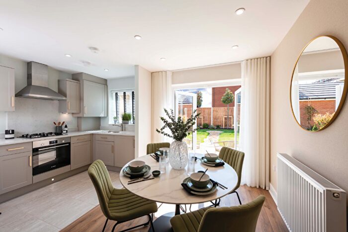 3 Bedroom Semi-Detached House For Sale In Scocles Road, Minster On Sea, Kent, ME12