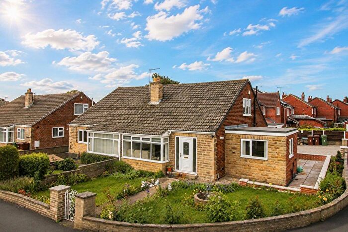 3 Bedroom Semi-Detached Bungalow For Sale In Orchard Drive, Ackworth, Pontefract, WF7
