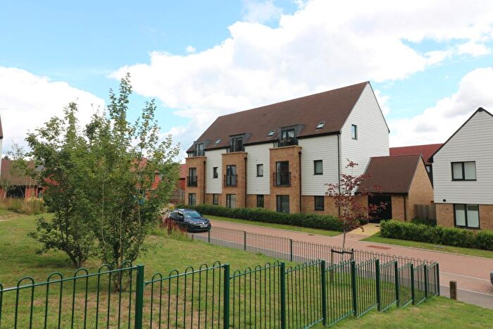 2 Bedroom Flat For Sale In Blackberry Drive, Lindfield, RH16