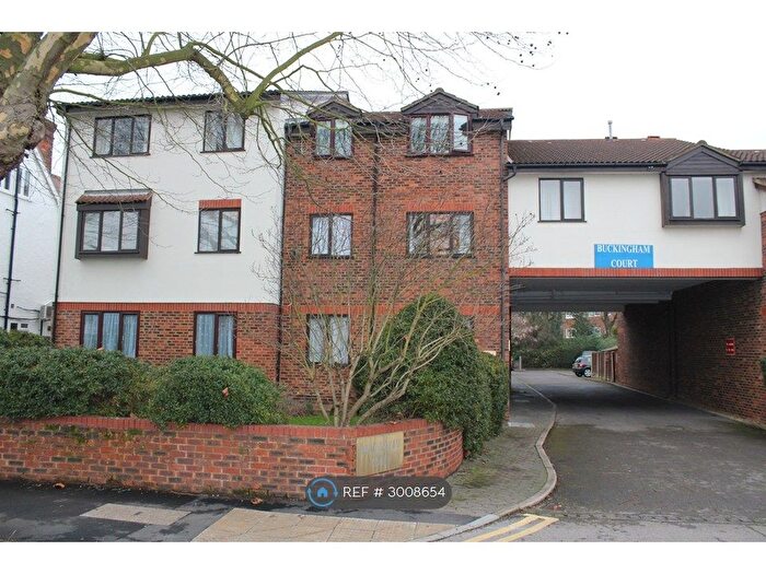 1 Bedroom Flat To Rent In Kingston Road, Staines-Upon-Thames, TW18