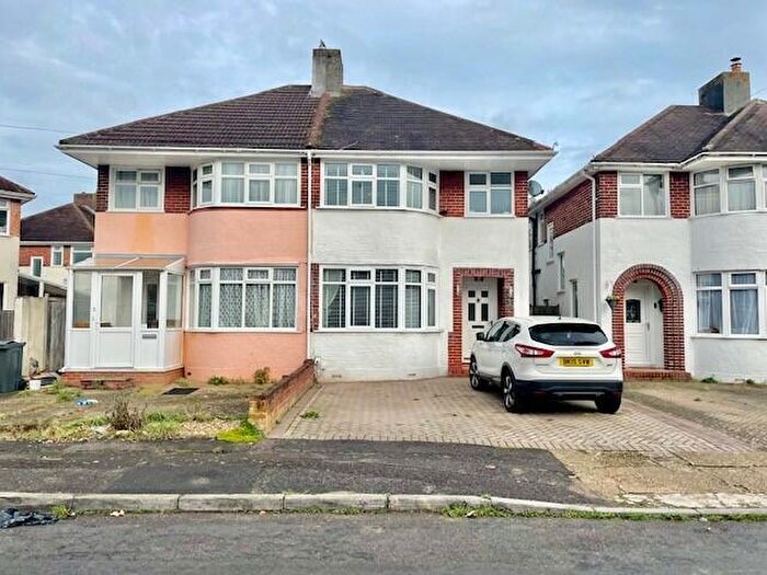 3 Bedroom Property To Rent In Holmdale Road, Gosport, PO12