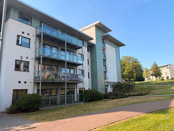 2 Bedroom Flat To Rent In Brooking House, Rollason Way, Brentwood, CM14