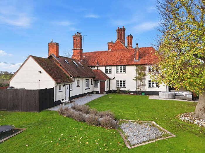 4 Bedroom Semi-Detached House For Sale In Beauchamp Roding, Ongar, CM5