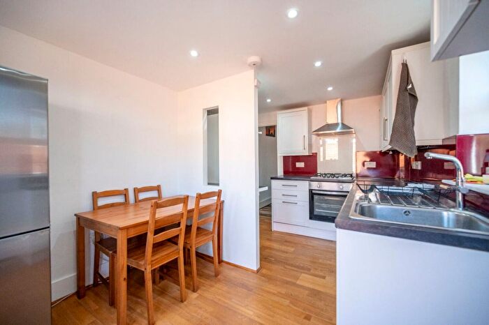 1 Bedroom Flat To Rent In Keogh Road, Stratford, London, E15