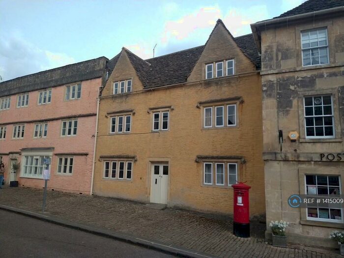 1 Bedroom Flat To Rent In High Street, Corsham, SN13