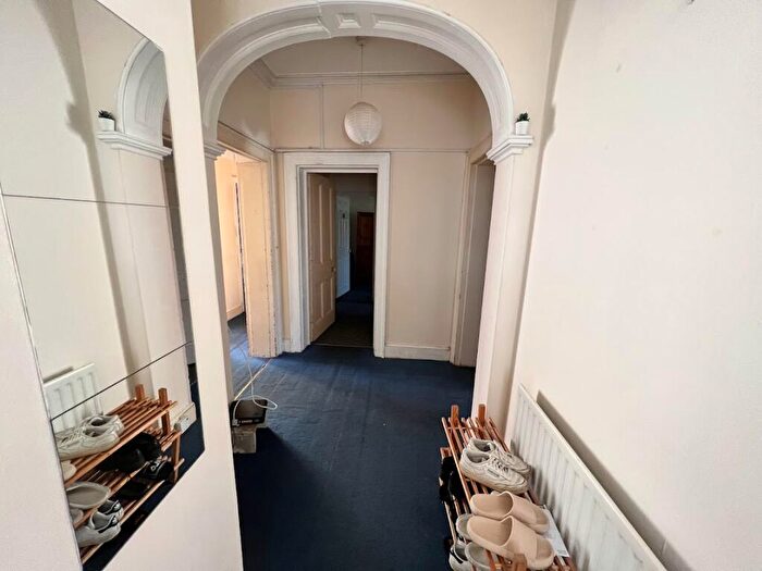 2 Bedroom House To Rent In Pembroke Road, Bristol, BS8