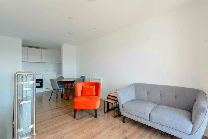 1 Bedroom Apartment To Rent In The Lansdowne, Hagley Road, Birmingham, B16