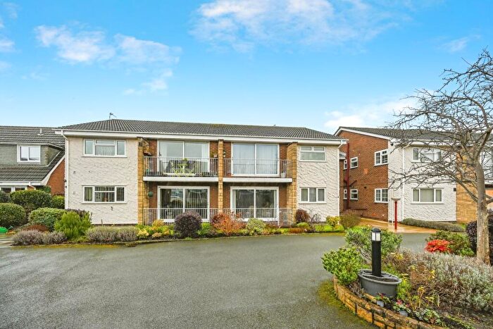 2 Bedroom Flat For Sale In Phillips Lane, Formby, Liverpool, Merseyside, L37