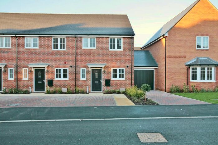 2 Bedroom Terraced House To Rent In Elm Bridge Mead, Benson, Wallingford, OX10