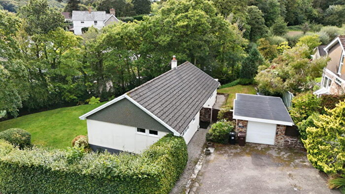 3 Bedroom Detached Bungalow For Sale In The Orchard, Lerryn, PL23