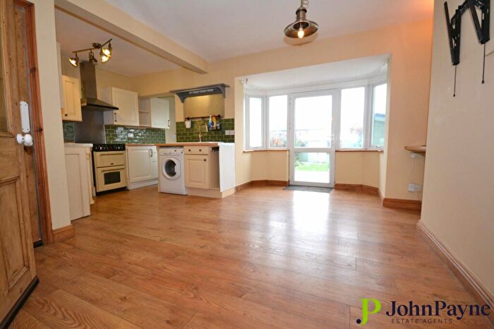 3 Bedroom End Of Terrace House To Rent In Grenville Avenue, Stoke, Coventry, West Midlands, CV2