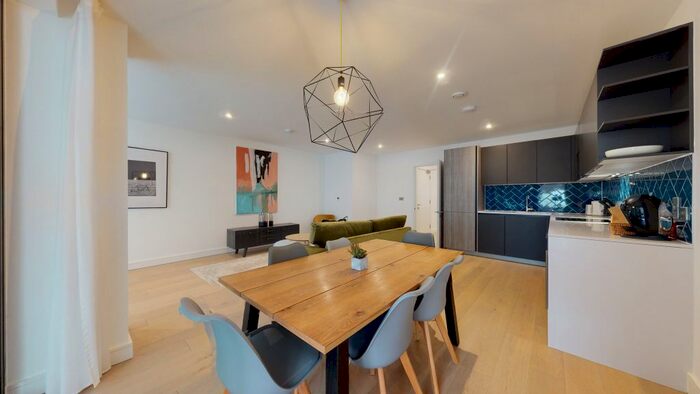 3 Bedroom Flat To Rent In Gorsuch Place, London, E2