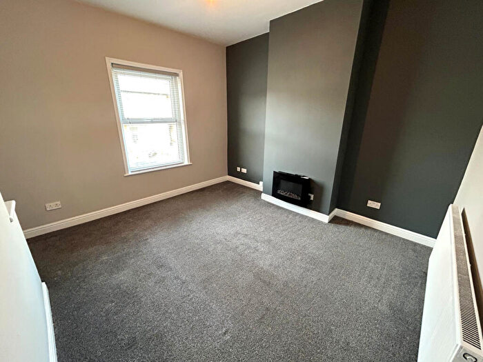 1 Bedroom Flat To Rent In Elizabeth Street, Blackpool, Lancashire, FY1