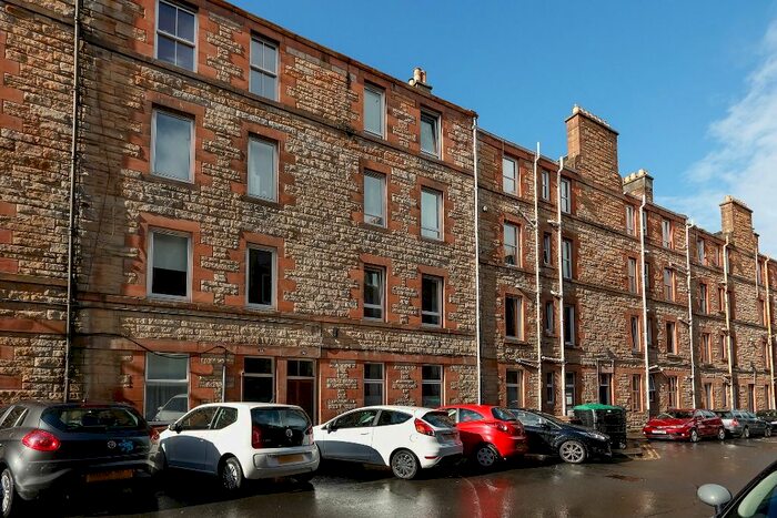 2 Bedroom Flat To Rent In Milton Street, Abbeyhill, Edinburgh, EH8