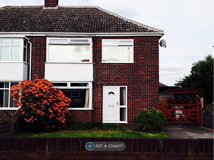 3 Bedroom Semi-Detached House To Rent In Ullswater Close, Dewsbury, WF12